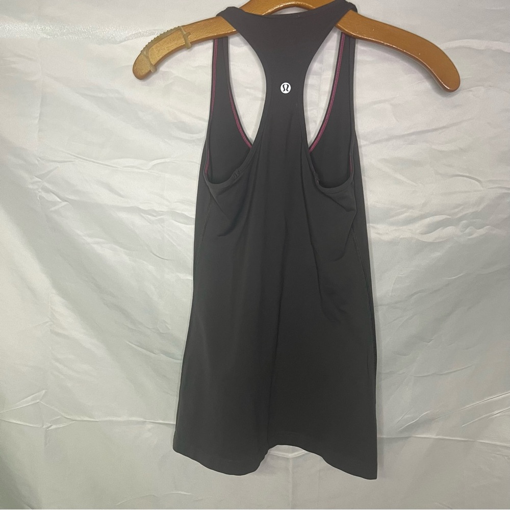 LuLuLemon Workout Top Sz4